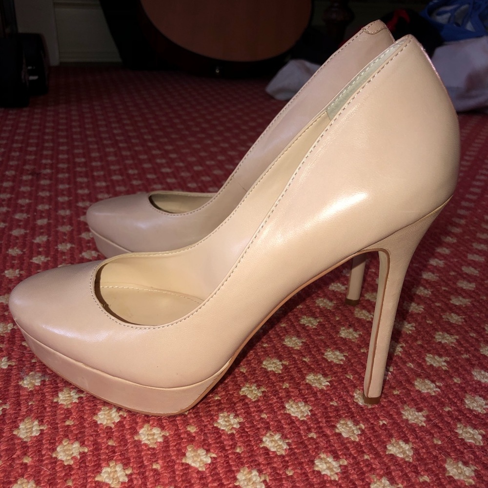 Vince Camuto Nude Heels 8.5